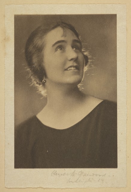 Figure 3: Elizabeth Greenwood, Portrait of a young woman, 1923, gelatin silver print, 183x126mm, Museum of New Zealand Te Papa Tongarewa: O.021007. Purchased 1999 with New Zealand Lottery Grants Board funds.