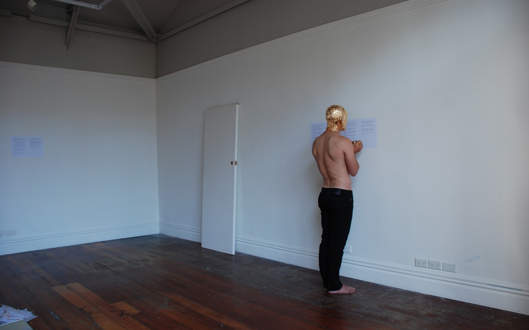 Simon Glaister, Right Here, Right Now, 2010.Opening performance. 