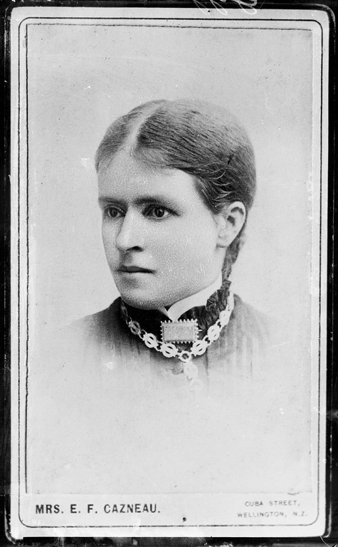 Figure 4: Emily Florence Cazneau, Geggel, circa 1920, glass copy negative of a carte-de-visite photograph made by Berry & Co, circa 1885, Museum of New Zealand Te Papa Tongarewa: B.046379. Purchased 1998 with New Zealand Lottery Grants Board funds.