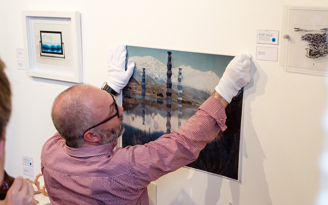 Buy Enjoy 2014. Image courtesy of Photos by Oscar Perry.