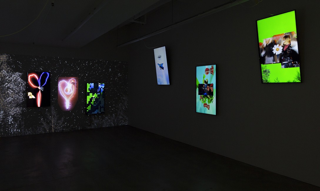 Laura Duffy, !ERROR!, 2020, installation view, multi-channel digital video installation, soundtrack by Strange Stains. Image courtesy of Cheska Brown.