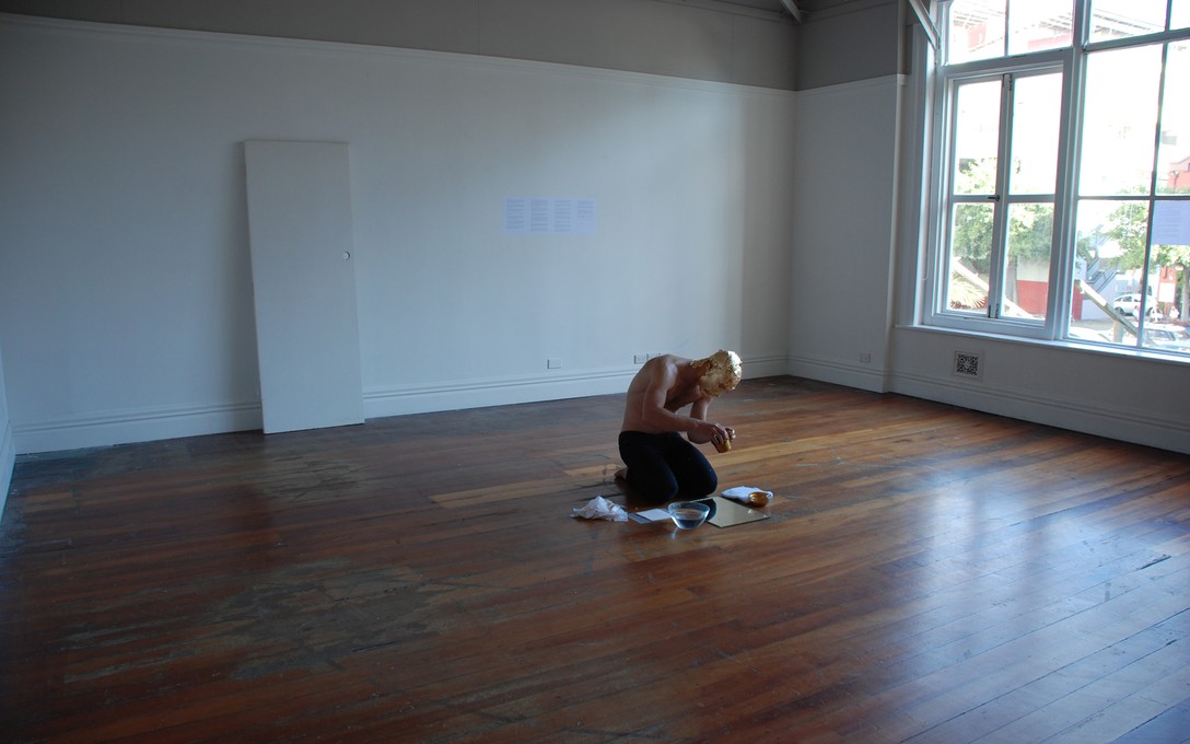 Simon Glaister, Right Here, Right Now, 2010.Opening performance. 